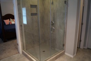 Frameless shower 1