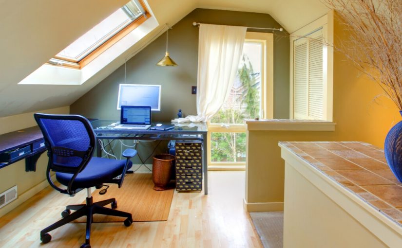 10 Ways to Make Your Home Office Feel Bigger